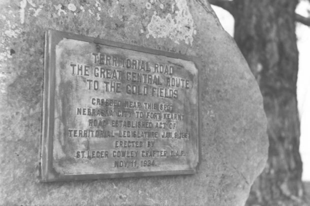Oregon Trail marker